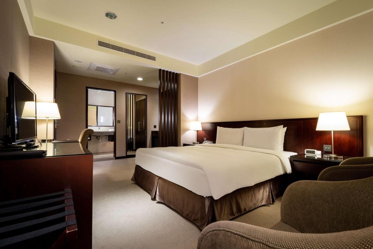 Lailai Hotel Taizhong Zewnętrze zdjęcie