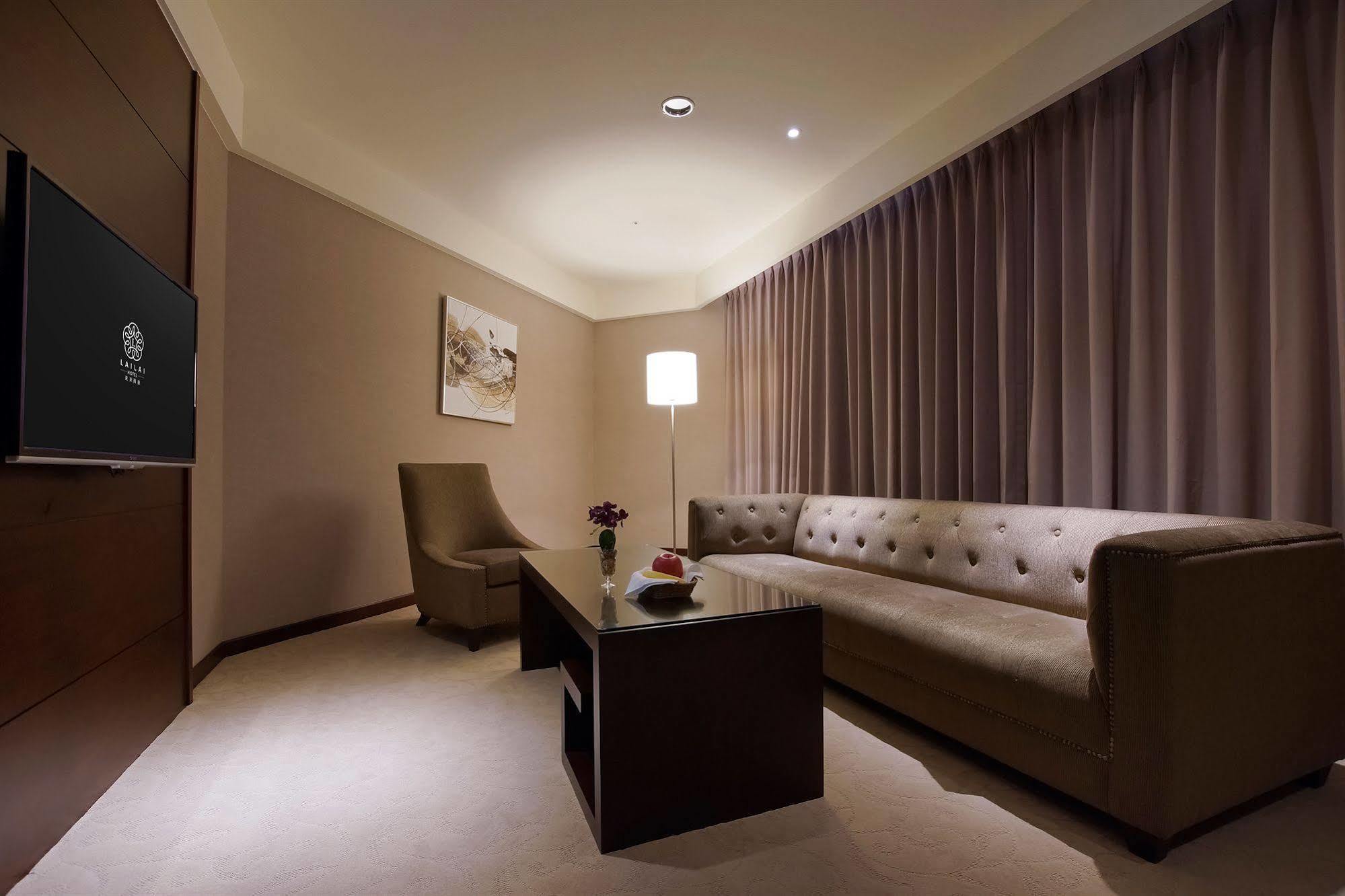 Lailai Hotel Taizhong Zewnętrze zdjęcie