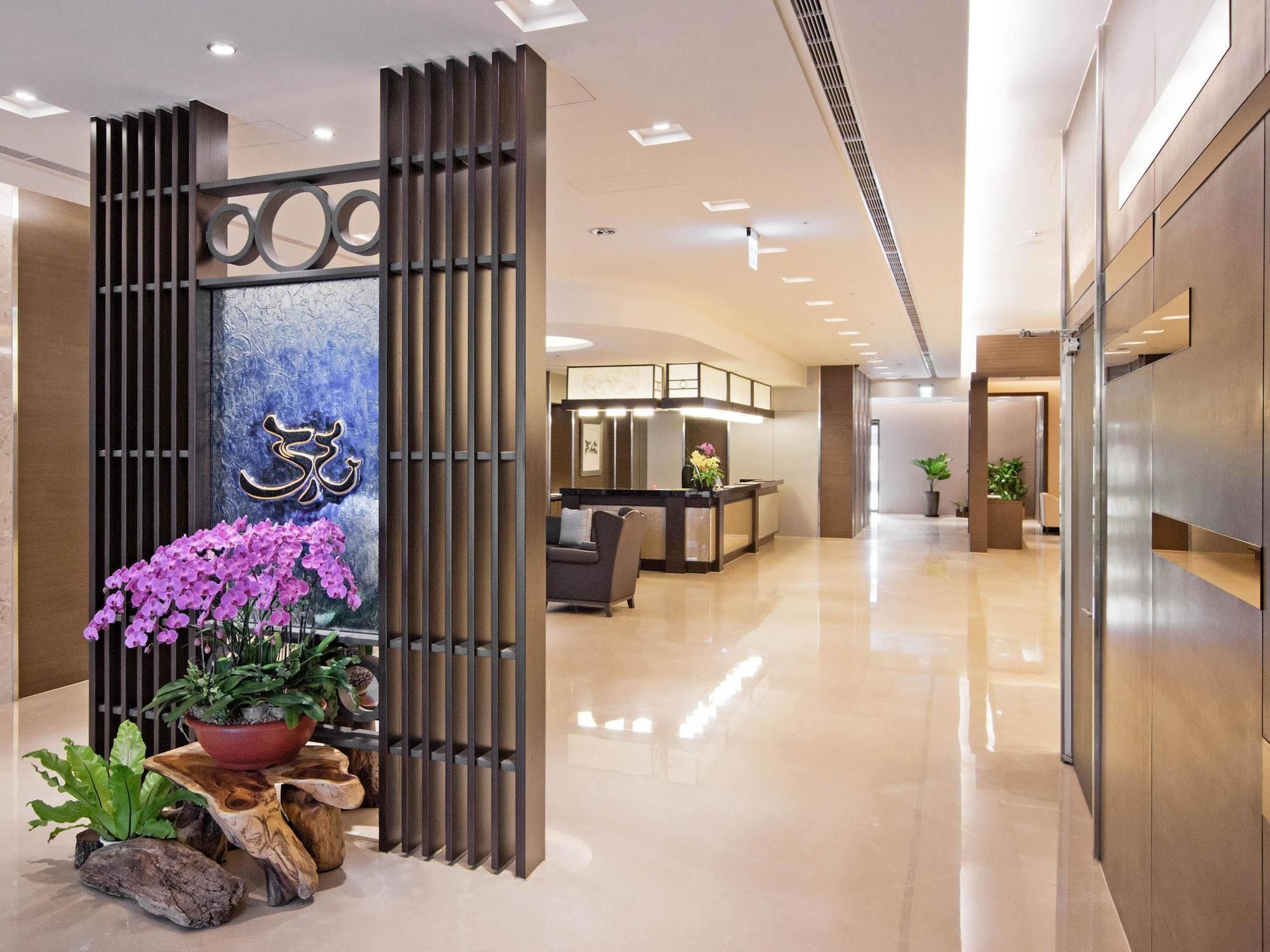 Lailai Hotel Taizhong Zewnętrze zdjęcie