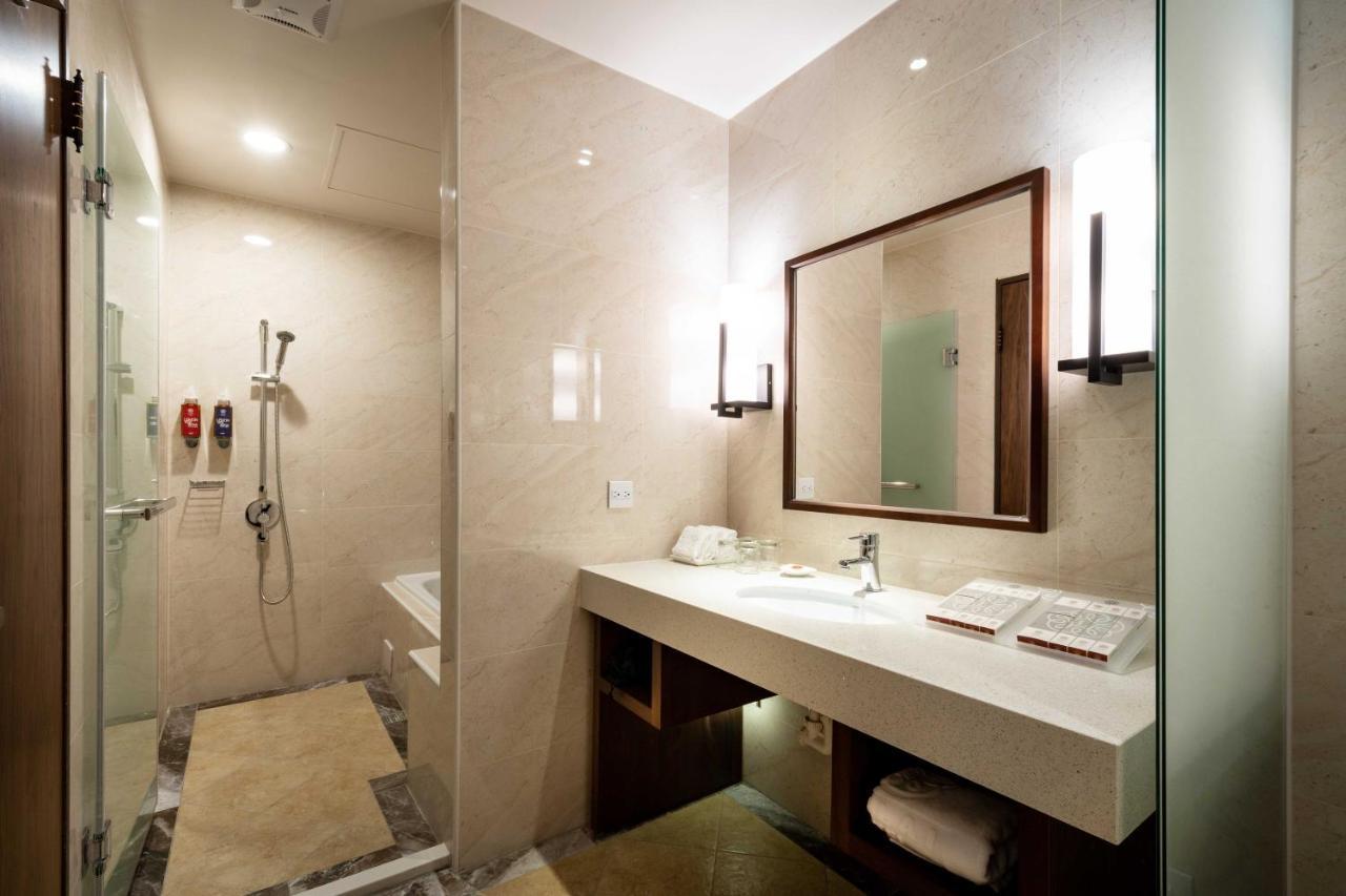 Lailai Hotel Taizhong Zewnętrze zdjęcie