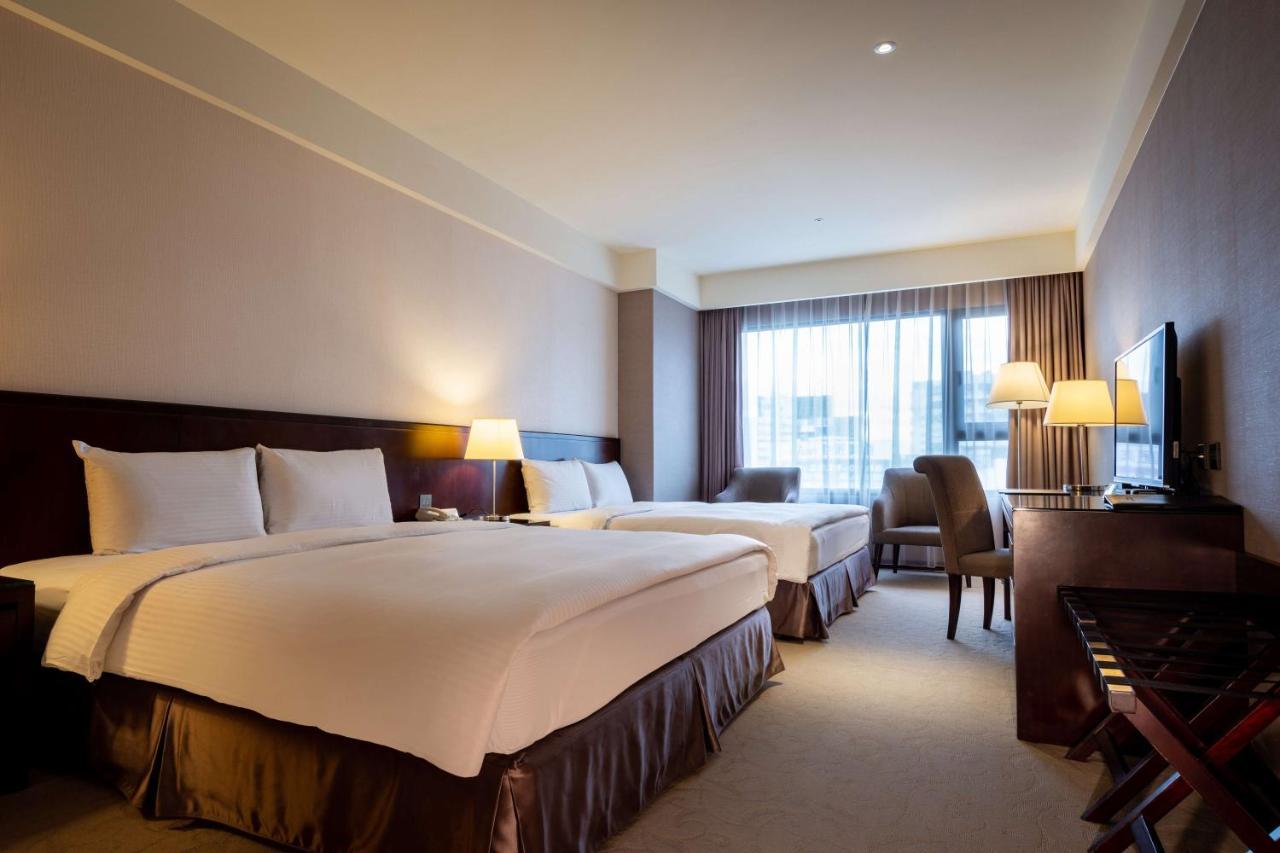 Lailai Hotel Taizhong Zewnętrze zdjęcie