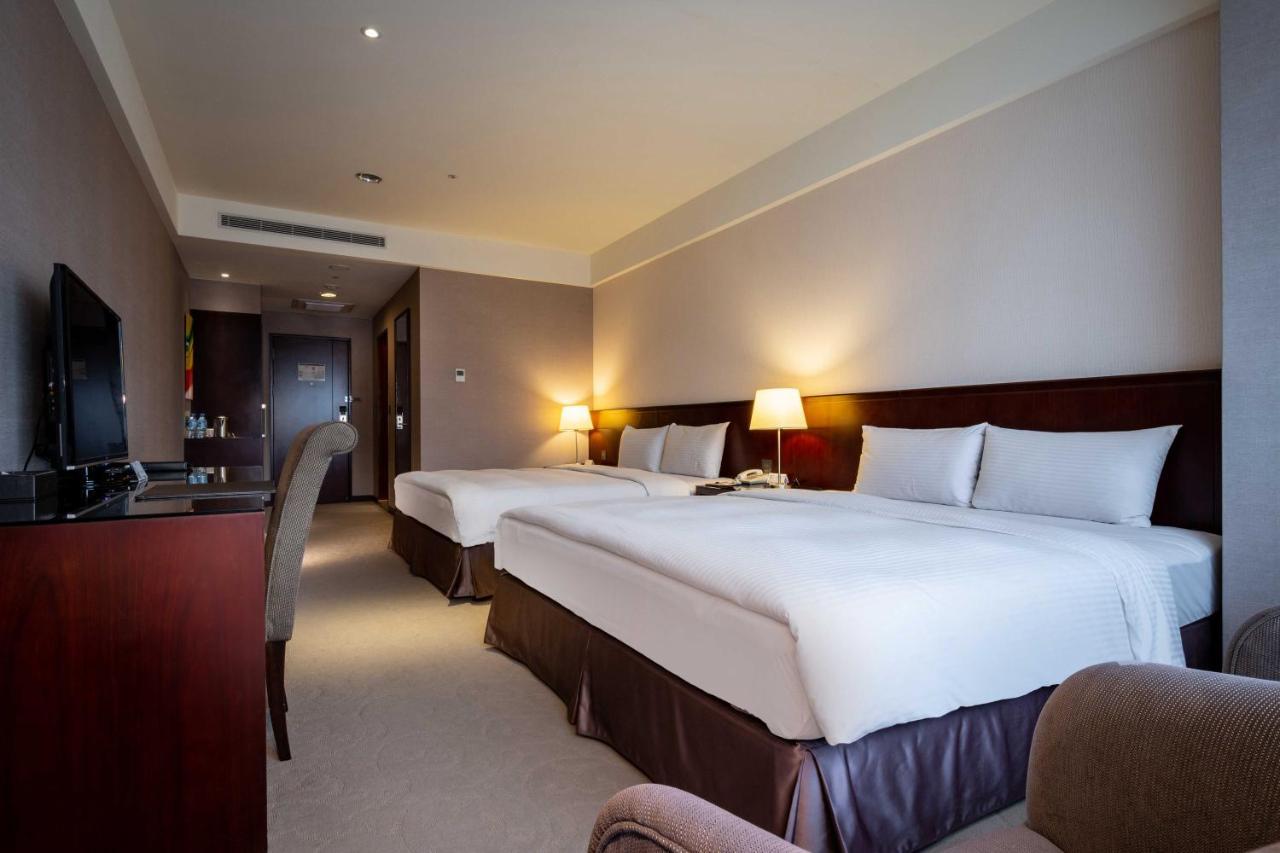 Lailai Hotel Taizhong Zewnętrze zdjęcie